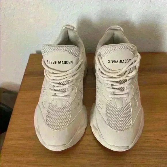 STEVE MADDEN CLYDIE SNEAKERS BEIGE SIZE 7.5 - Picture 3 of 12